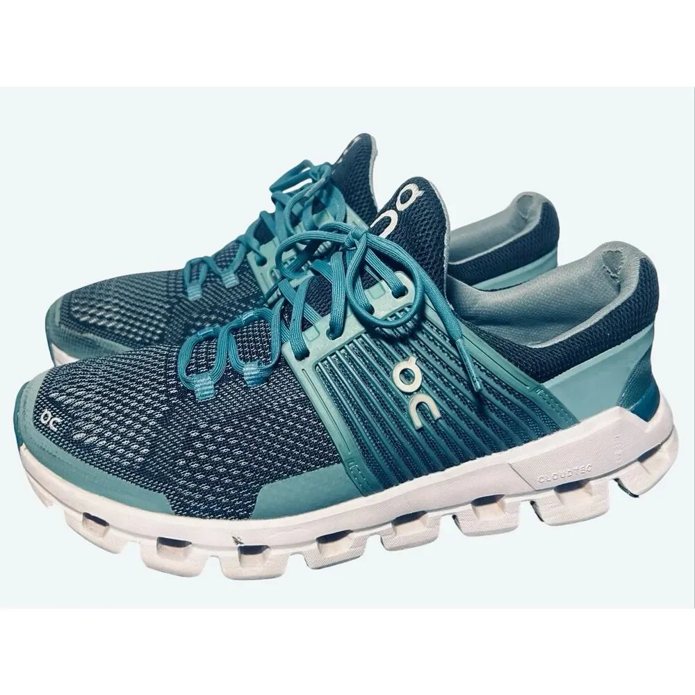 On Running Women's Teal and White Cloud Athletic Shoes - Picture 4 of 11